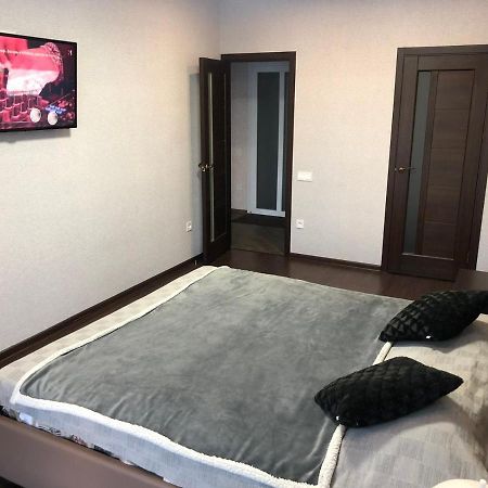 드네프로페트로프스크 Luxury For Business & Pleasure Royal 아파트 외부 사진